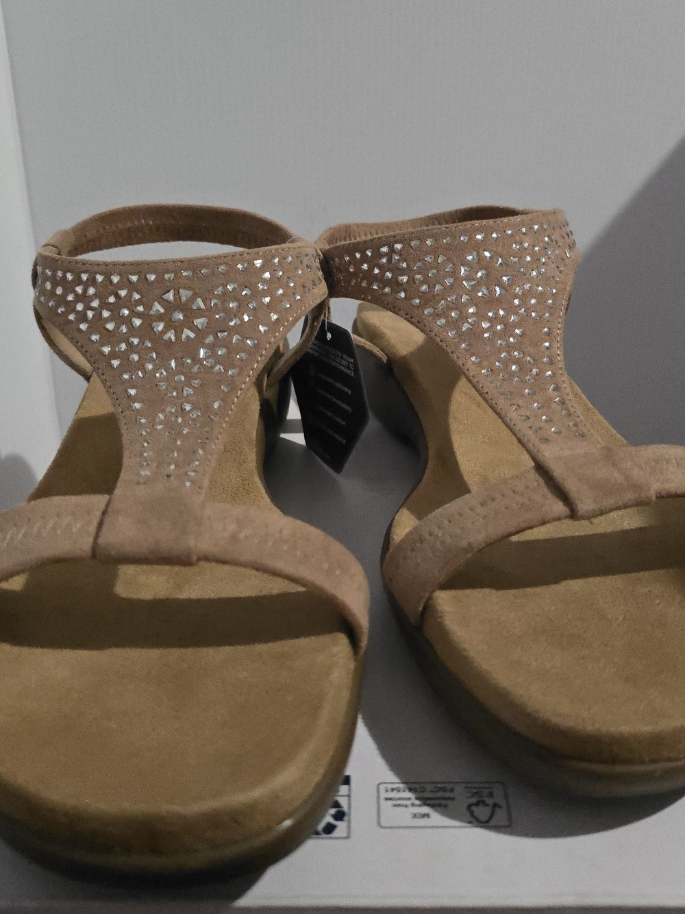 Croft & Barrow Women's Jeweled Taupe Suede Strappy Sandals.